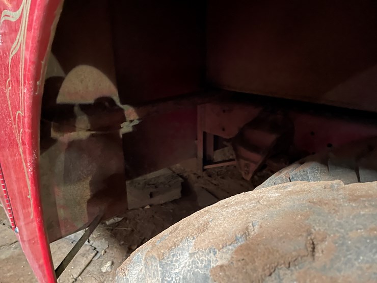 #210-•-1964-chevy-80-(howe)-fire-truck-(no-brakes)-(no-title)-(wakefield,-mi)-image-18