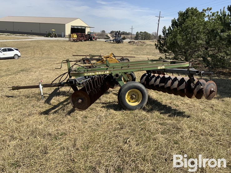 john-deere-215-image-8