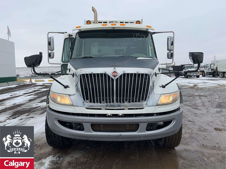 2017-international-workstar-7400-image-8