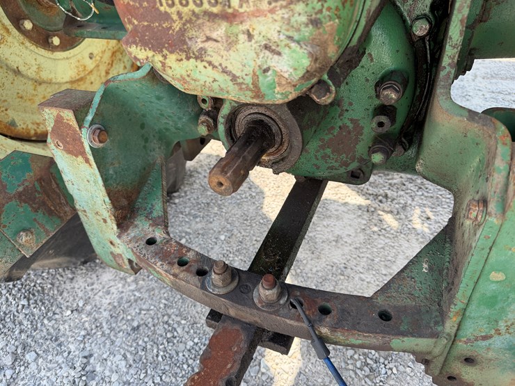 1964-oliver-1650-image-7