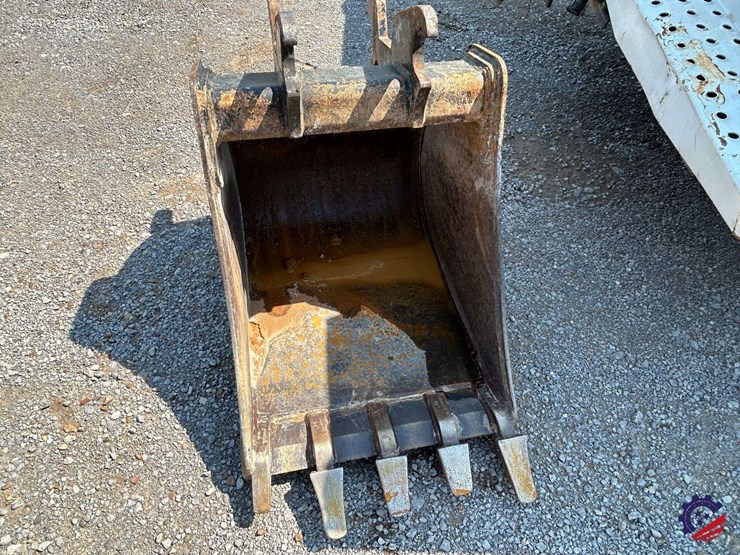 2021-deere-60g-image-67