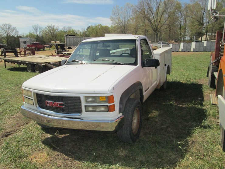 1996-gmc-2500-image-1