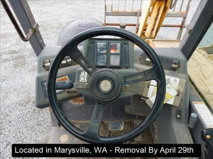 2006-gehl-dl10h44-image-6