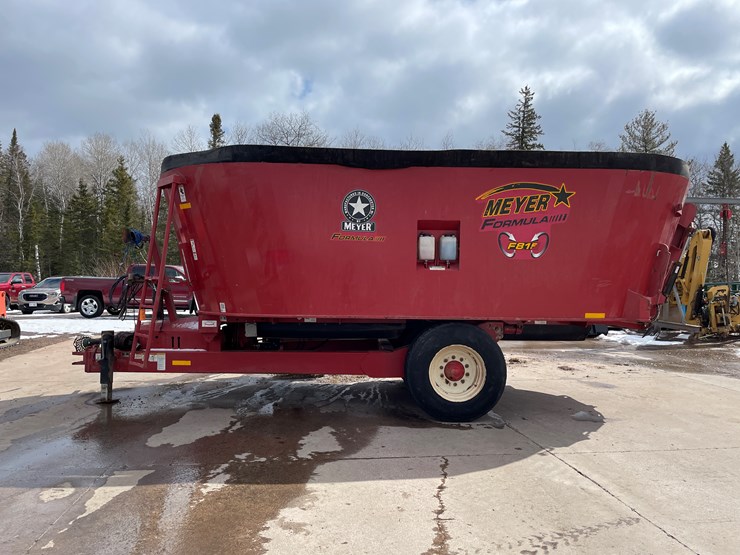 2021-meyer-f815-image-8