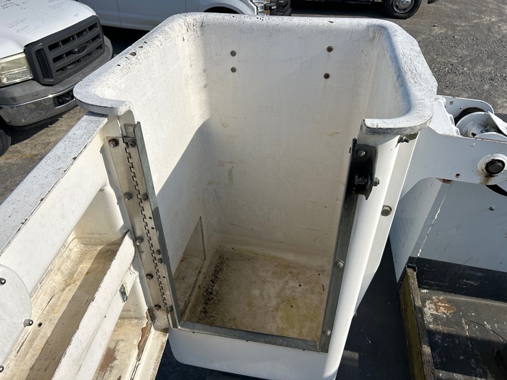 2008-ford-f450-image-12