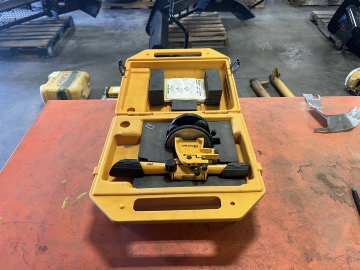 cts/berger-20x-laser-transit-level-image-1