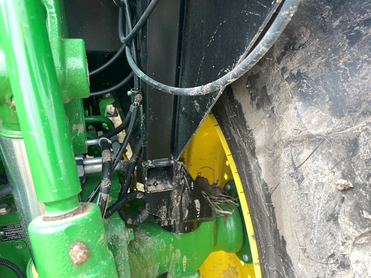 2019-john-deere-5090m-image-32