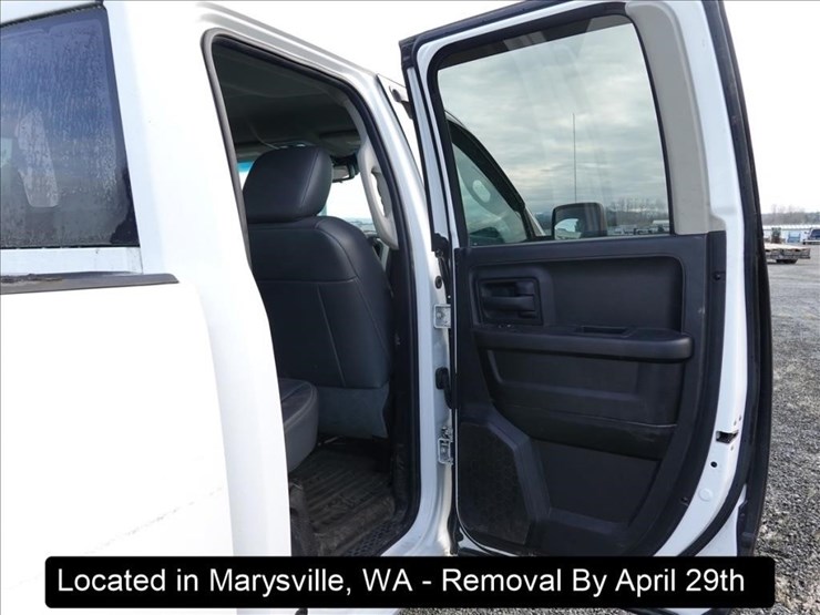 2014-dodge-1500-image-23