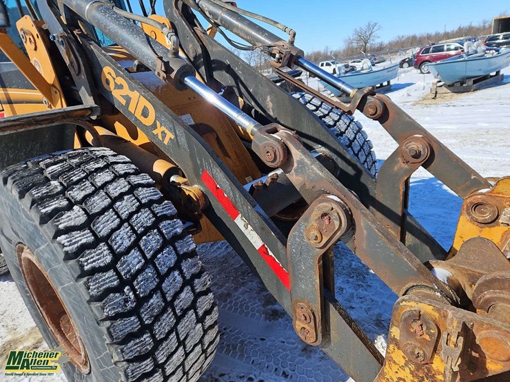 2003-case-621d-xt-image-15