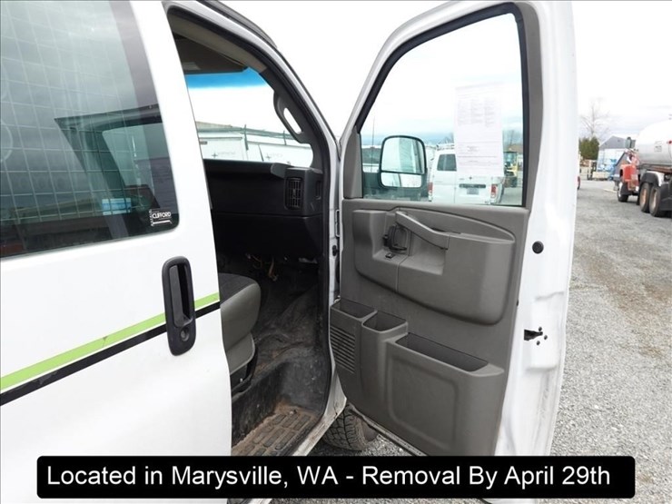 2018-chevrolet-2500-image-21