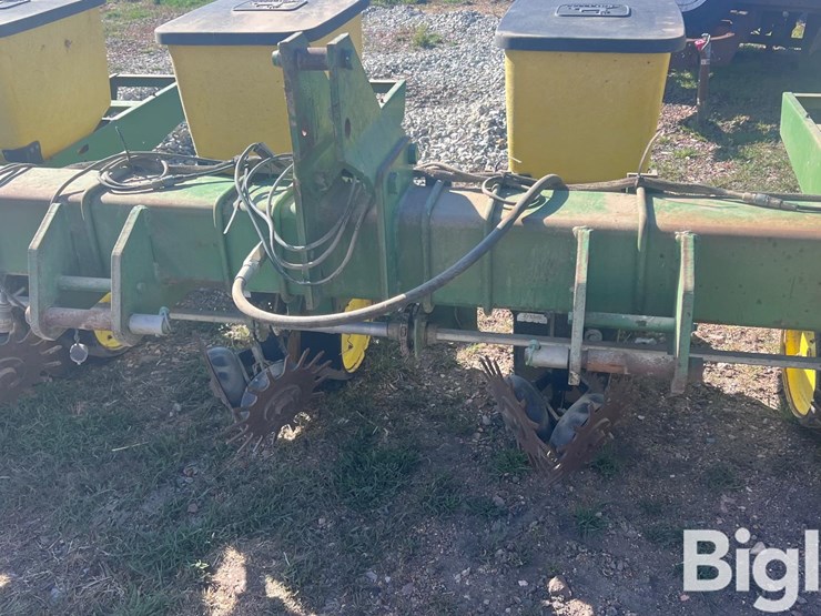 john-deere-7100-image-18