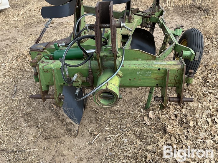 john-deere-4200-image-9