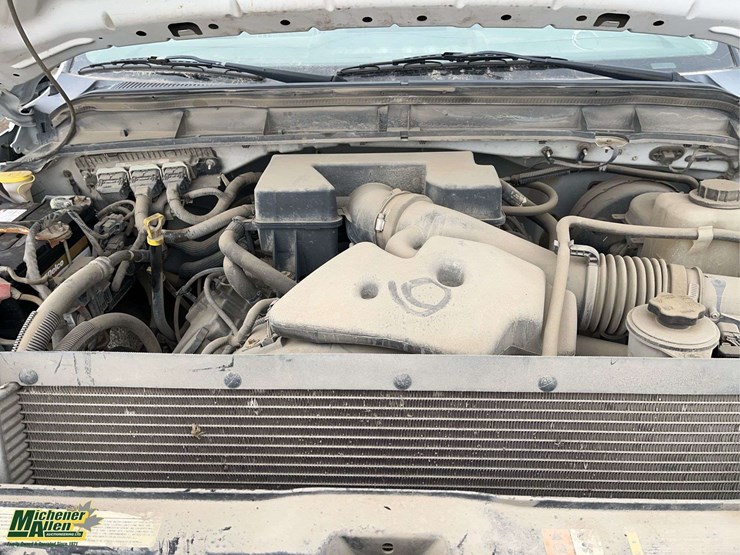 2011-ford-f250-image-24