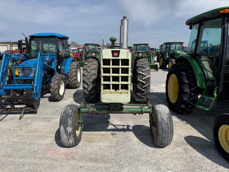 1964-oliver-1650-image-2