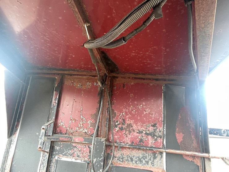 #294-•-1998-calico-livestock-trailer-(has-mn-title)-(mora,-mn)-image-17