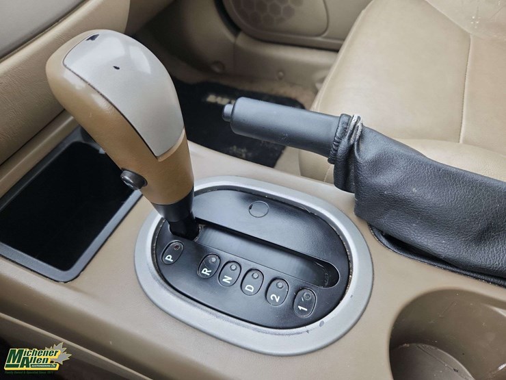 2006-ford-escape-image-15