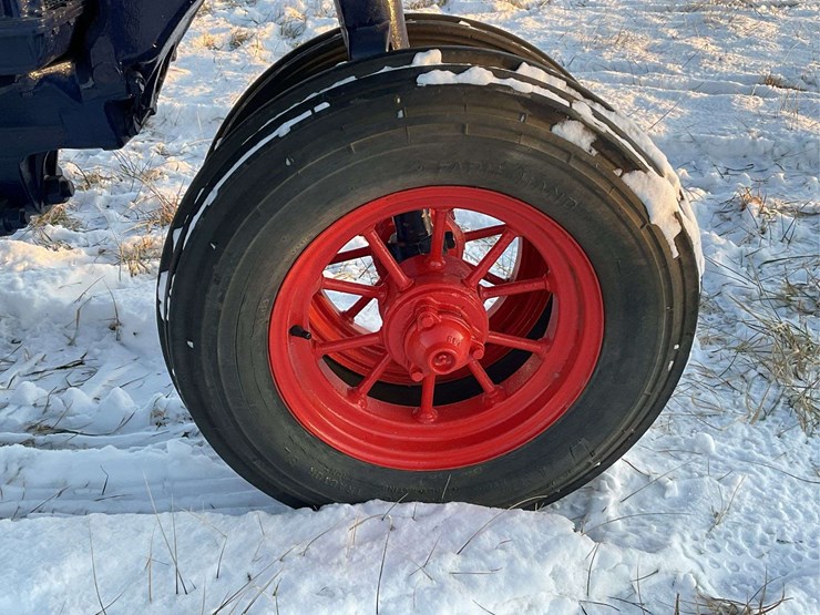 1937-fordson-all-around-england-image-17