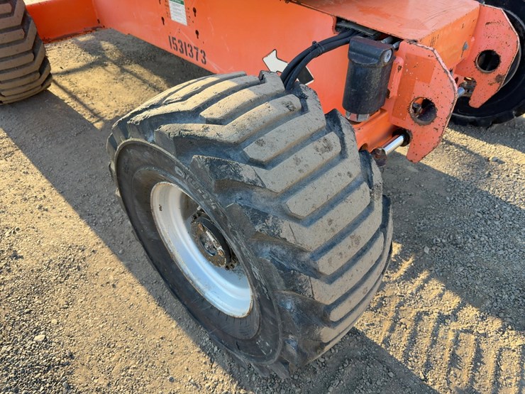 2014-jlg-450aj-image-12