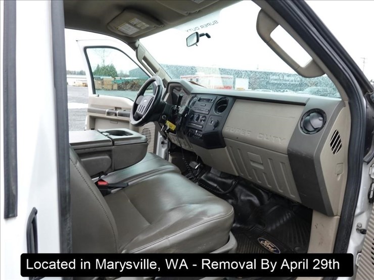 2010-ford-f350-image-9