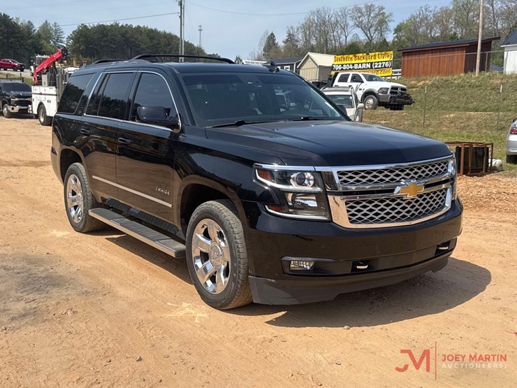 2016-chevrolet-tahoe-image-1
