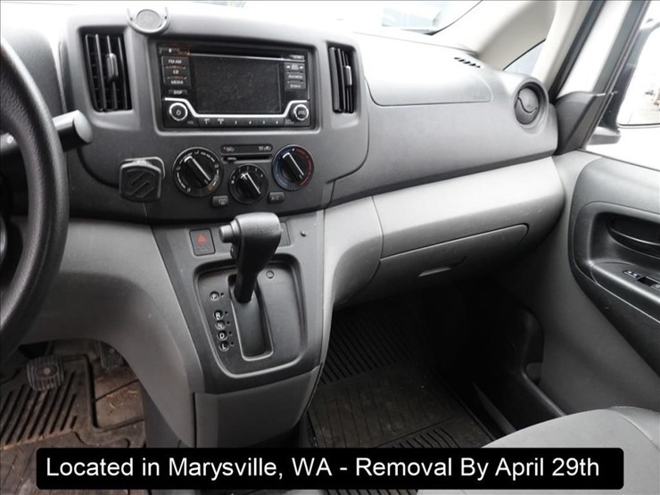 2019-nissan-nv200-image-3