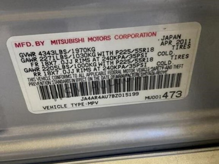 2011-mitsubishi-outlander-image-15