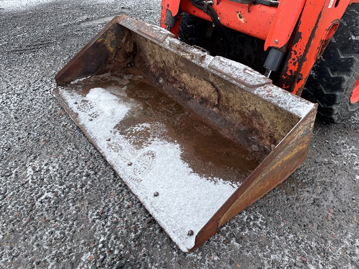 2022-kubota-ssv75-image-9