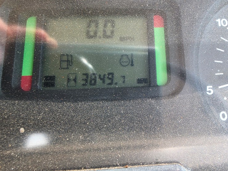 2010-john-deere-6230-image-17