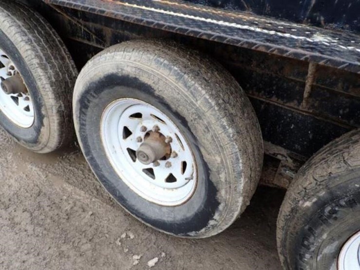 2017-miska-14-ft-tri/a-dump-trailer-image-19