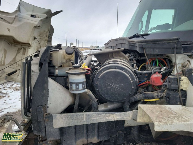 2009-international-workstar-7500-image-27