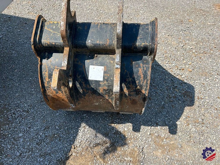 2021-deere-60g-image-66