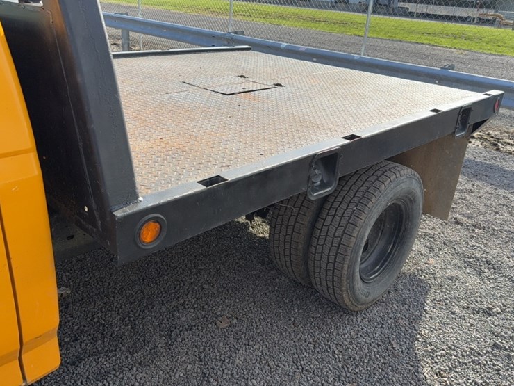 1997-ford-f350-image-13