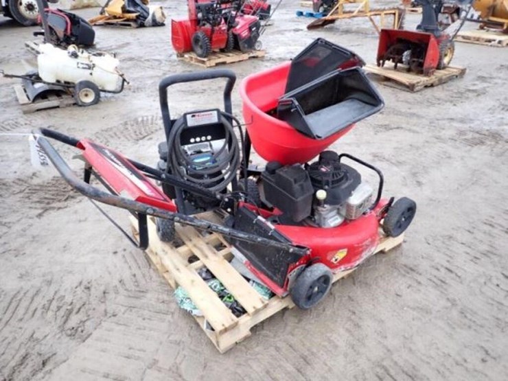 toro-24-in.-push-mower(s)-image-4