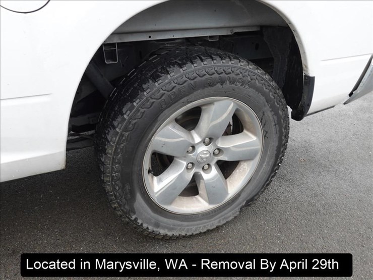 2017-dodge-1500-image-18