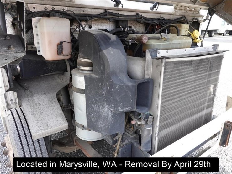 2008-freightliner-mt45-image-26