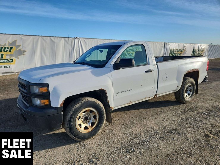 2014-chevrolet-silverado-1500-image-1