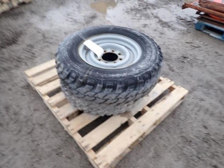 qty-of-(2)-lt245/75r16-tire(s)-&-rim(s)-image-2