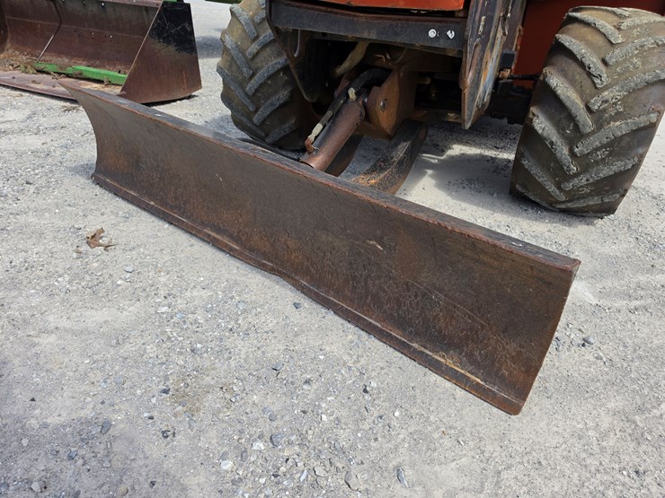 2002-ditch-witch-rt70-image-3