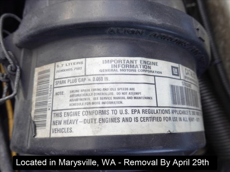 2002-chevrolet-3500-image-16