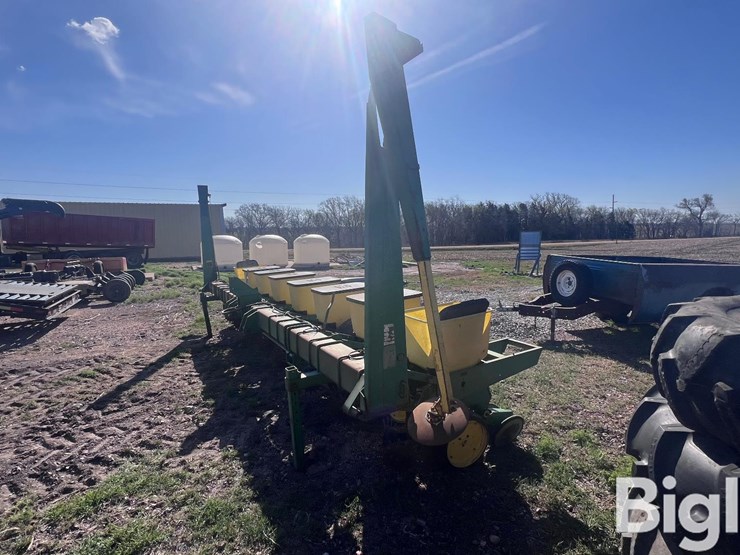 john-deere-7100-image-8