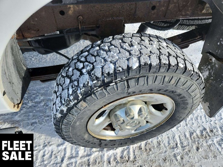 2013-dodge-3500-image-11