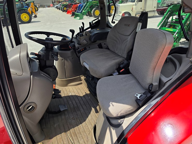 2014-case-ih-maxxum-125-image-13