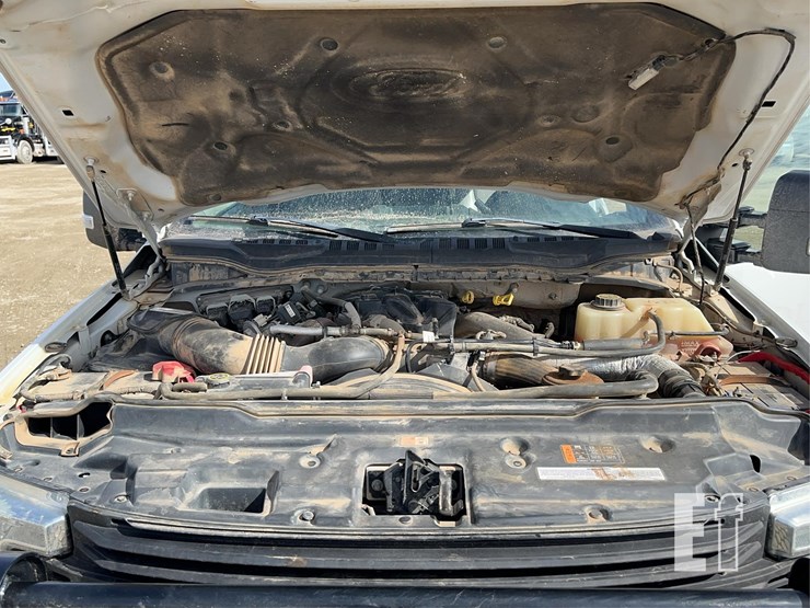 2017-ford-f350-xl-image-17