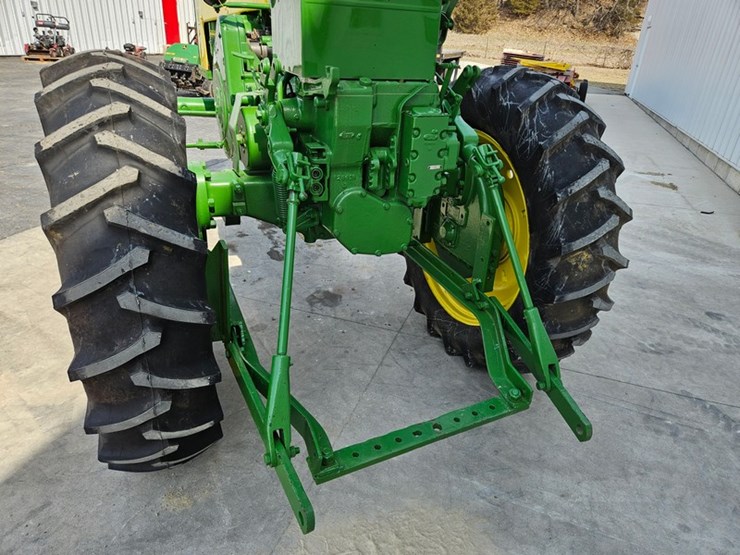 1959-john-deere-730-image-16