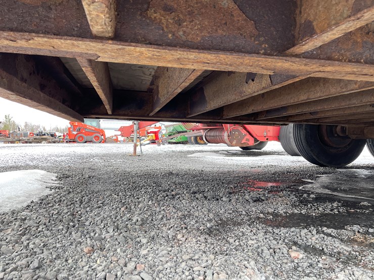 #280-•-2015-united-uxgn-8.536tr80-(3)-axle-enclosed-trailer-(has-wi.-title)-(mason,-wi)-image-36