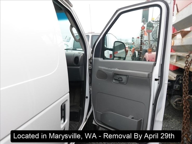 2007-ford-e250-image-15