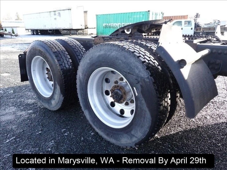 2008-western-star-4900sa-image-33