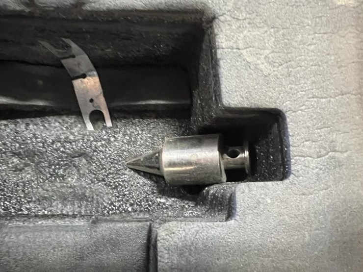 cts/berger-20x-laser-transit-level-image-5