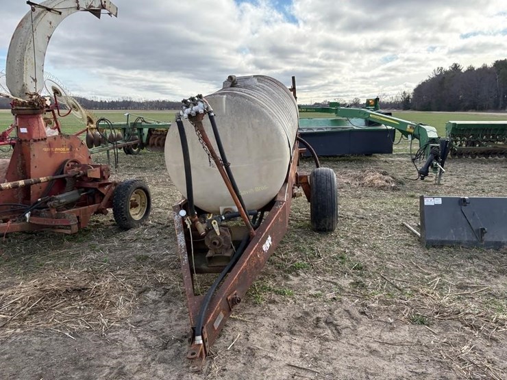 500gal-tank-on-trailer-image-3