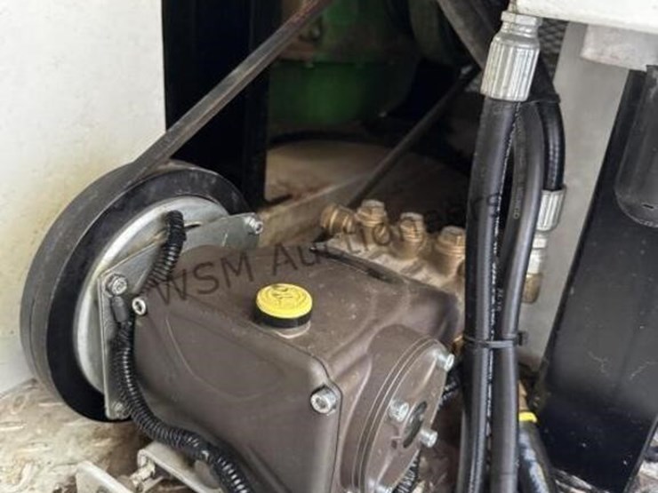 2009-international-durastar-4400-image-27